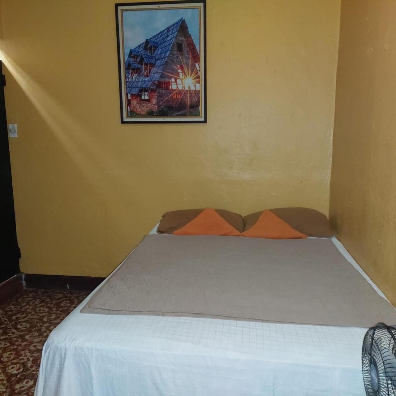 Hotel Alma Maya Antigua Extérieur photo