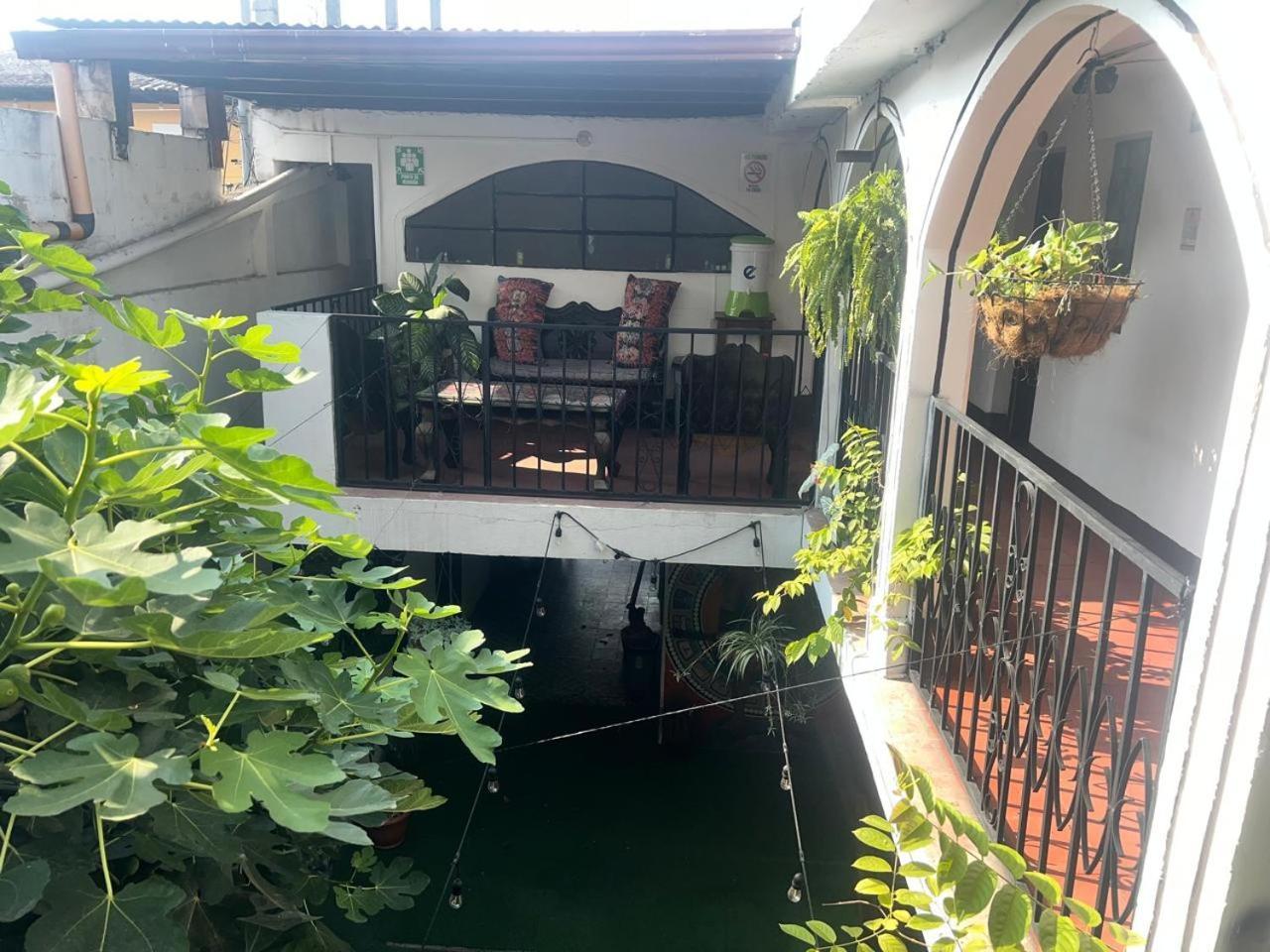Hotel Alma Maya Antigua Extérieur photo
