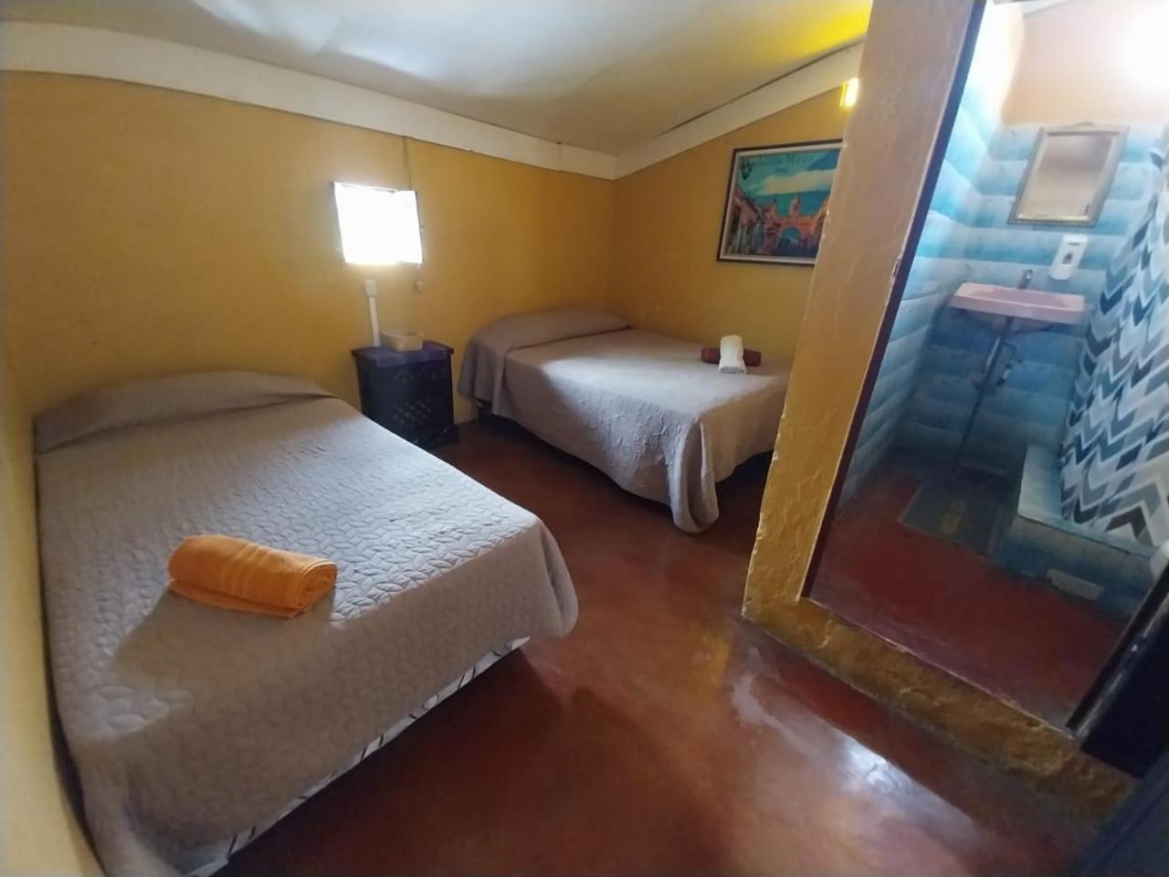 Hotel Alma Maya Antigua Extérieur photo