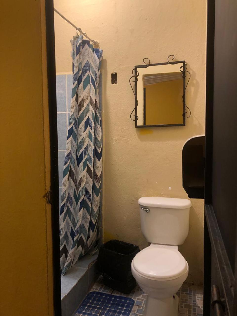 Hotel Alma Maya Antigua Extérieur photo